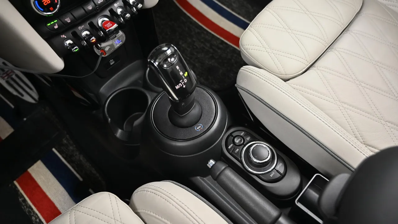 MINI Convertible — miniaturë 9