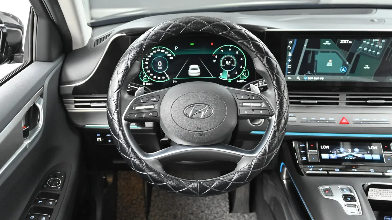 Hyundai Grandeur — miniaturë 13