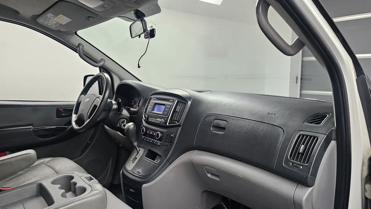 Hyundai Starex — miniaturë 7