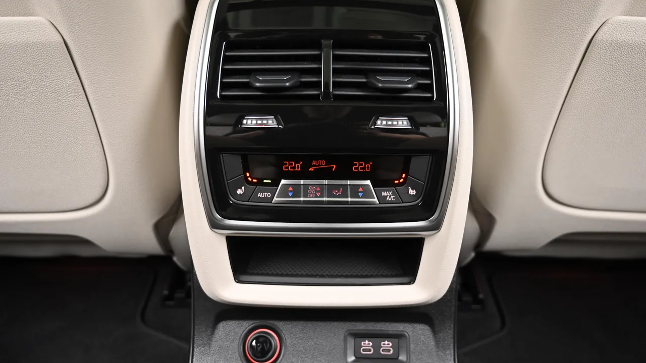 BMW X7 — miniaturë 16