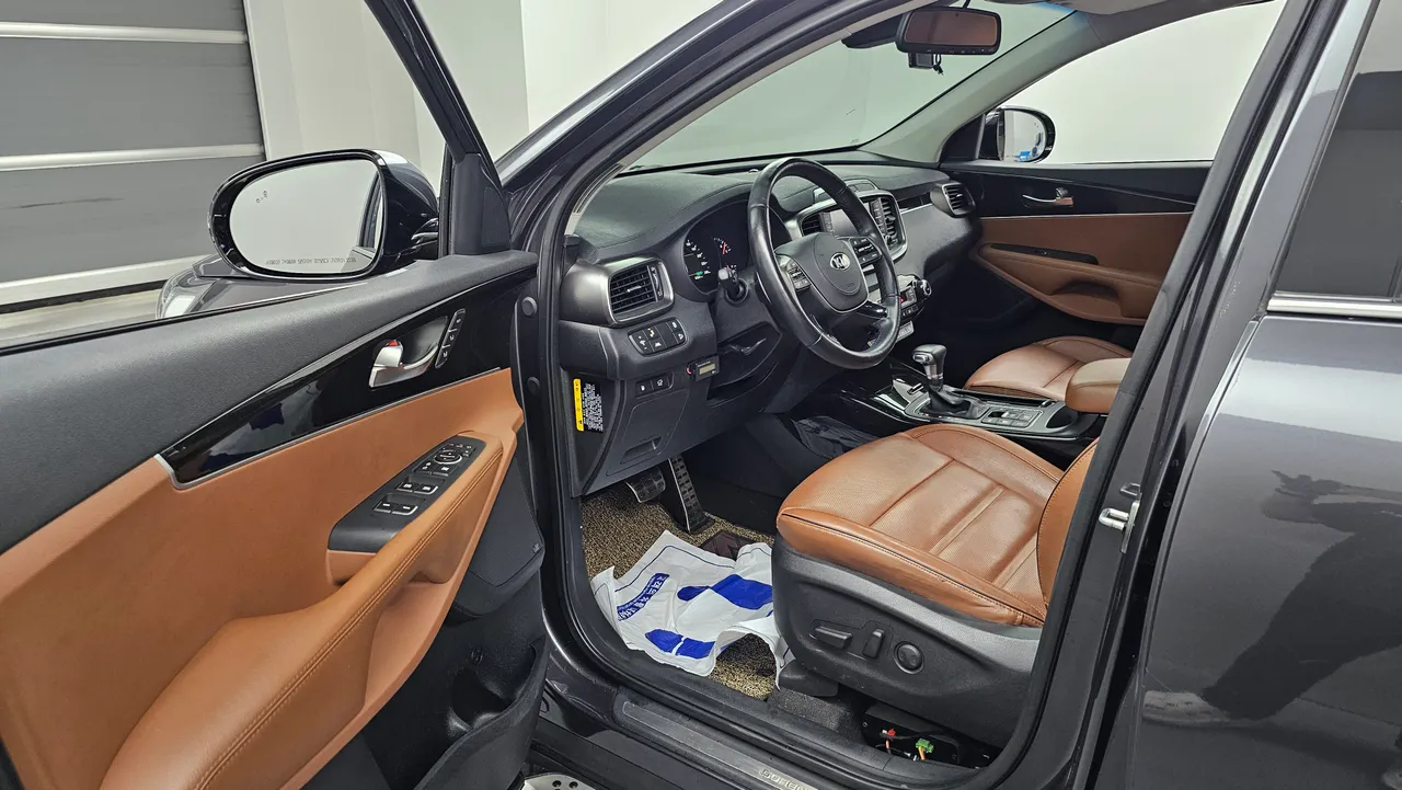 Kia Sorento — miniaturë 11