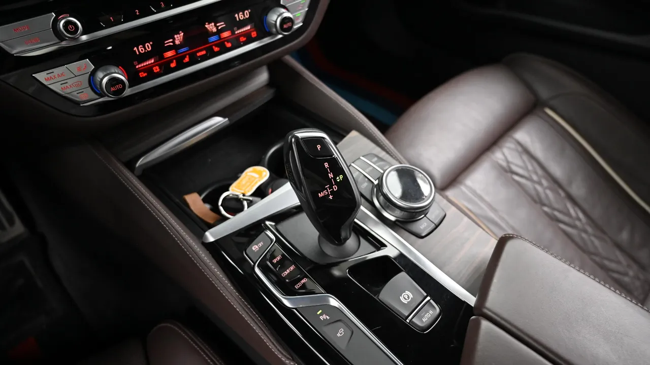 BMW 5er — miniaturë 9