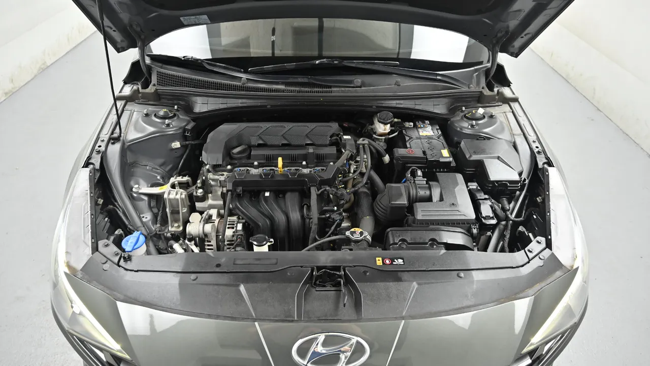 Hyundai Avante — miniaturë 6