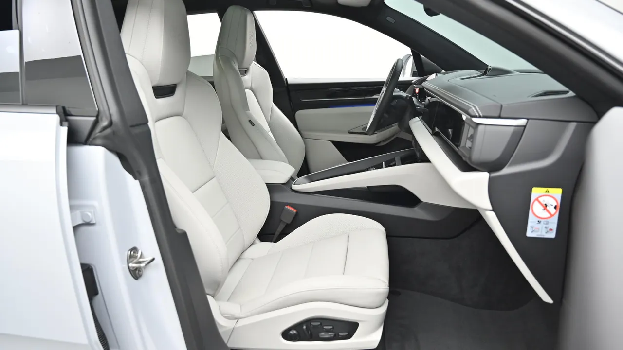 Porsche Macan — miniaturë 26