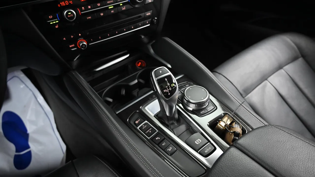 BMW X6 (F16) XDrive 30d