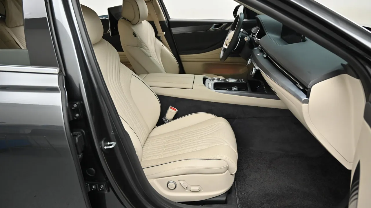 Genesis G80 — miniaturë 10