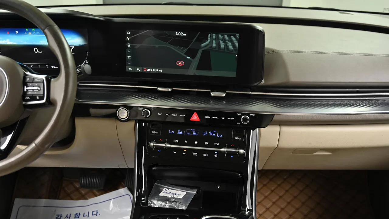 Kia Carnival — miniaturë 14