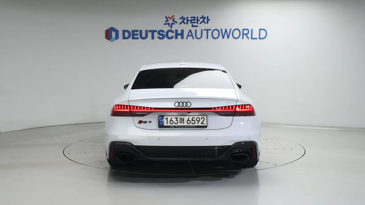 Audi RS7 (C8) 4.0 TFSI Quattro Sportback