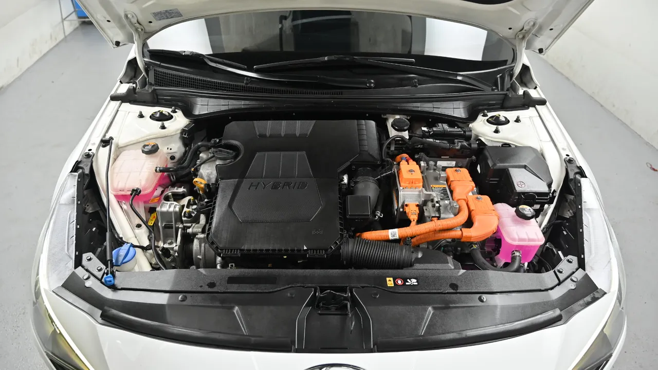Hyundai Avante — miniaturë 6