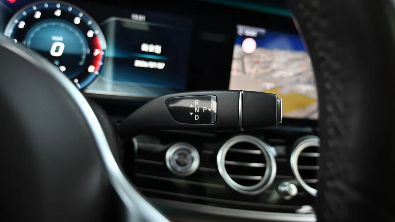 Mercedes-Benz E-klasse — miniaturë 9