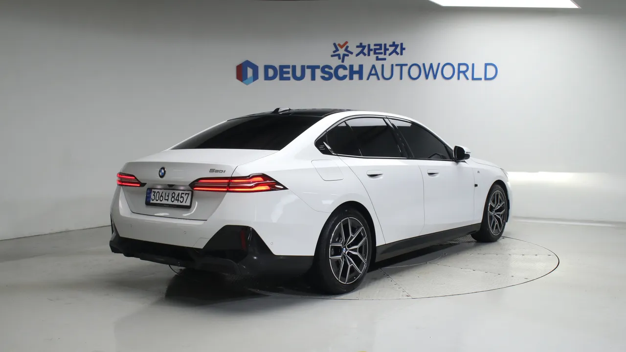 BMW 5er — miniaturë 2