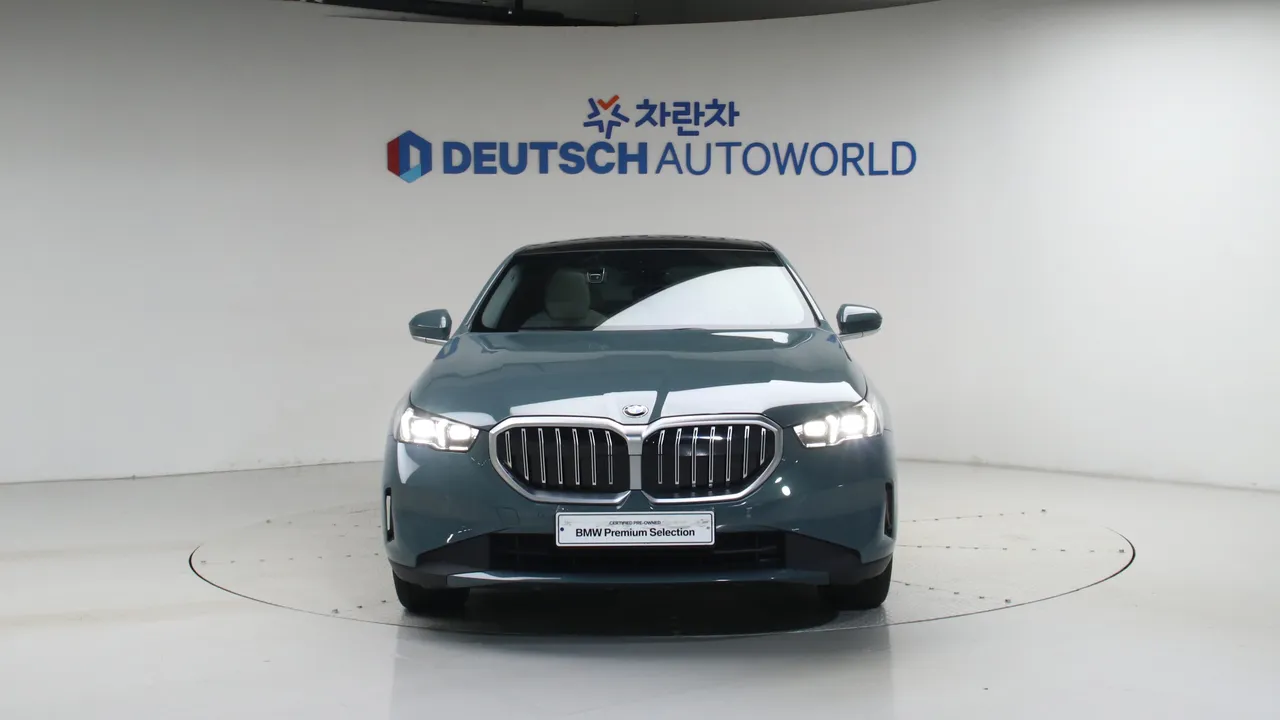 BMW 5er — miniaturë 3