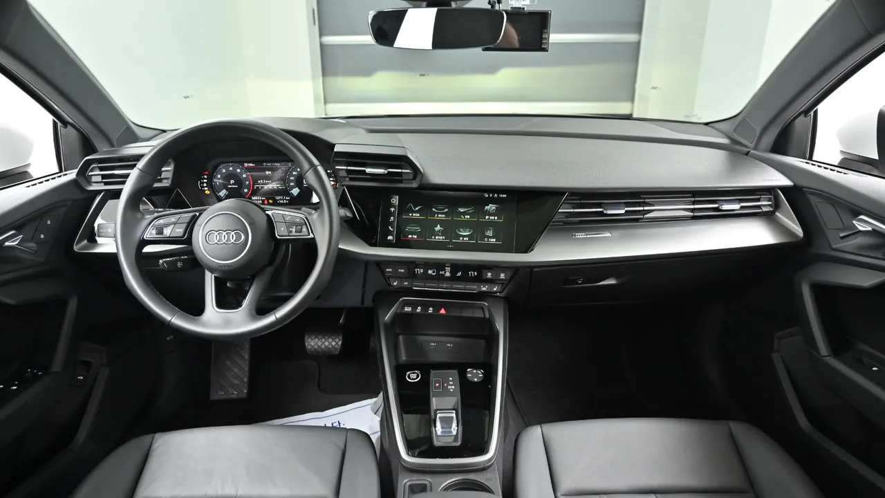 Audi A3 (8Y) 40 TFSI