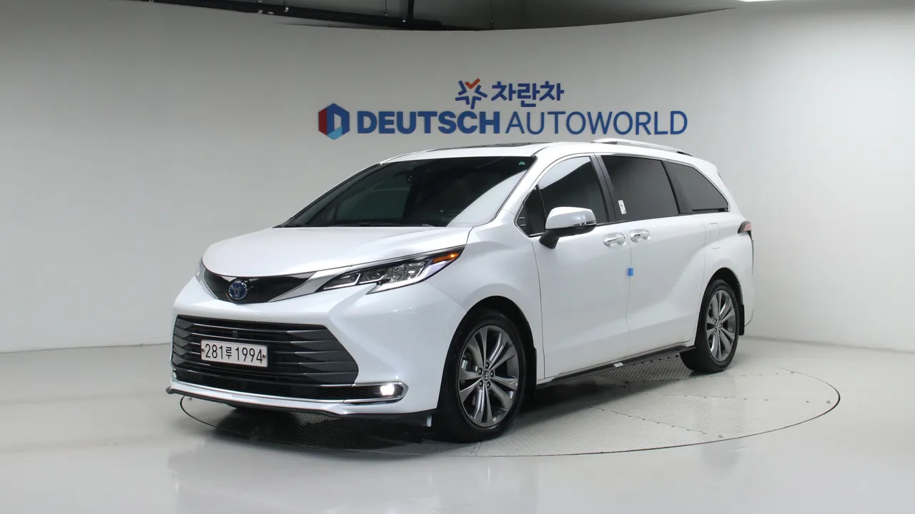 Toyota Sienna 2.5 하이브리드 2WD — foto 1