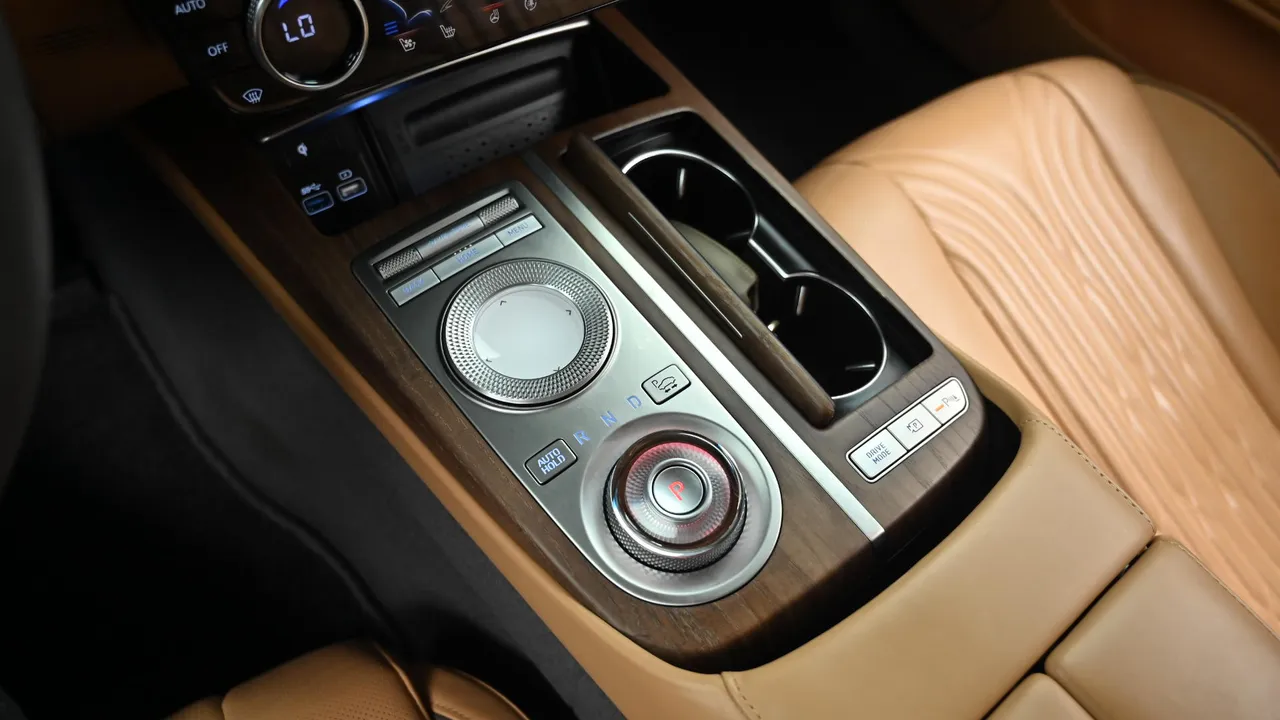 Genesis G80 — miniaturë 9