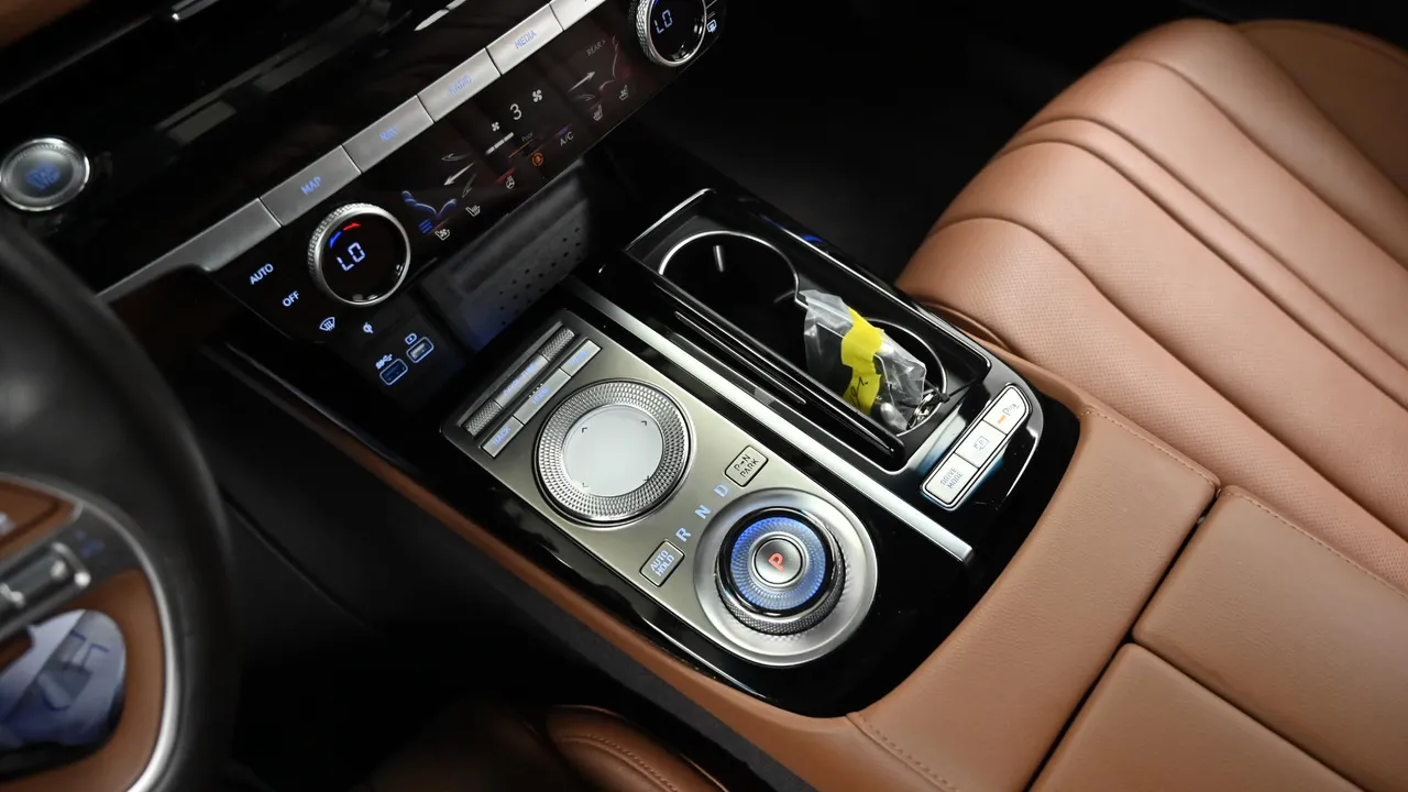 Genesis G80 — miniaturë 9