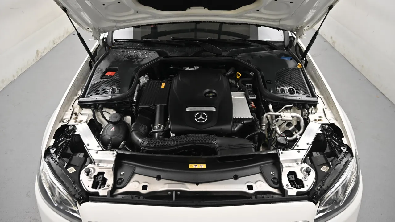 Mercedes-Benz E-klasse — miniaturë 6