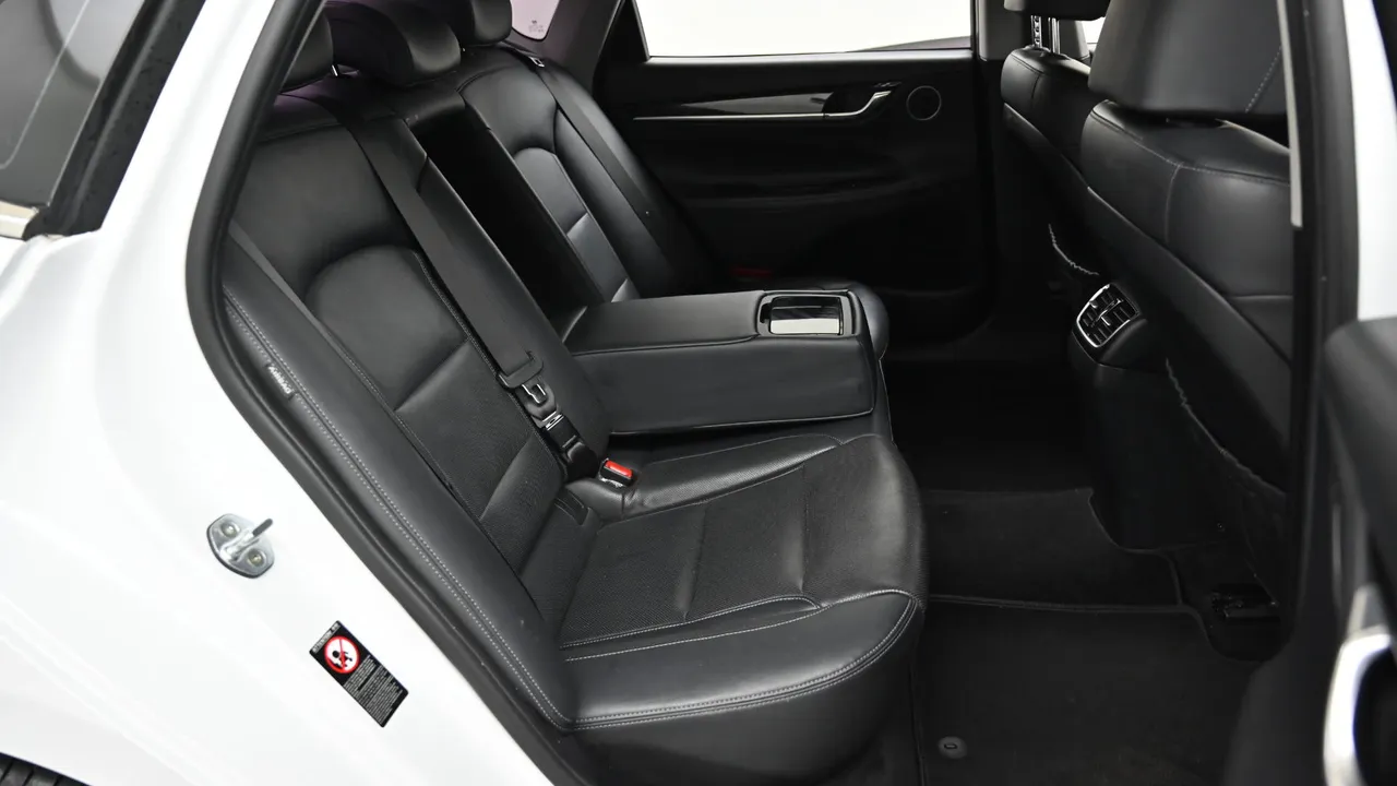 Hyundai Grandeur — miniaturë 12