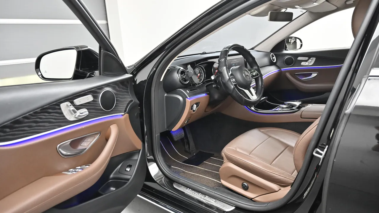 Mercedes-Benz E-klasse — miniaturë 11