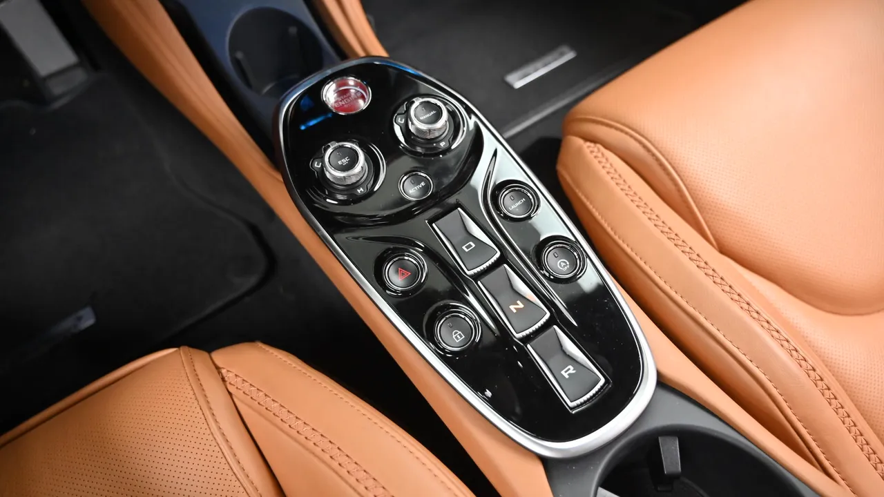 McLaren GT 4.0