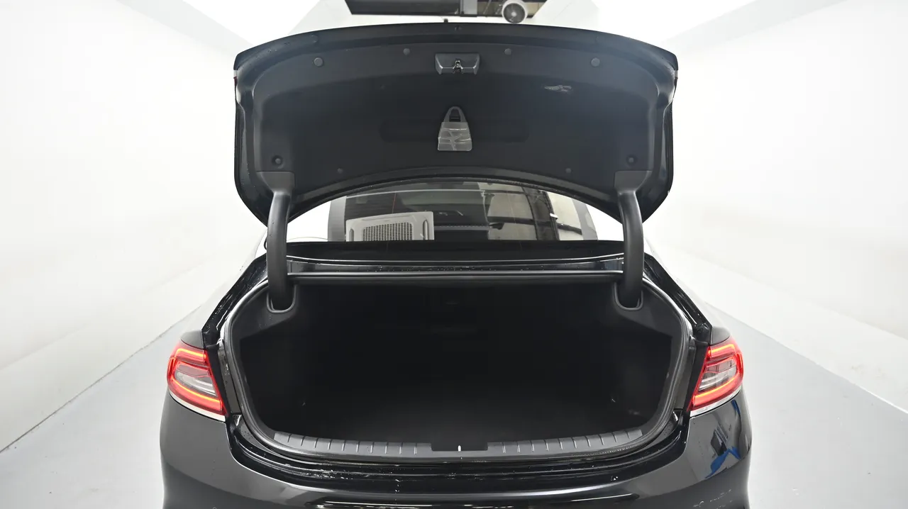 Hyundai Grandeur — miniaturë 19