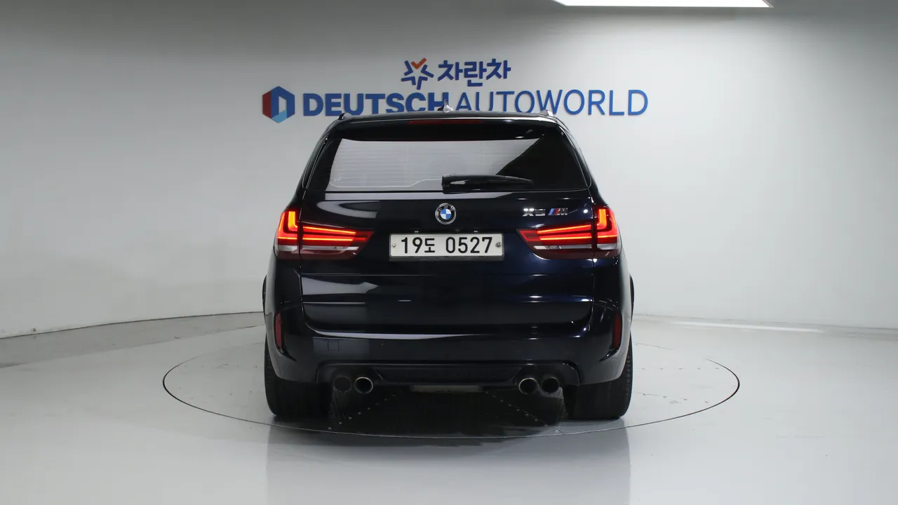 BMW X5M (F15) 4.4