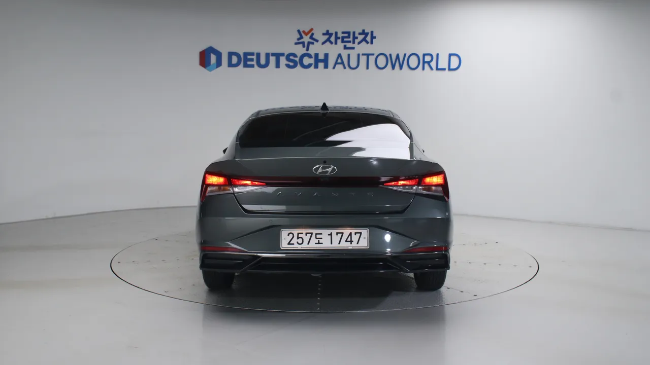 Hyundai Avante — miniaturë 4