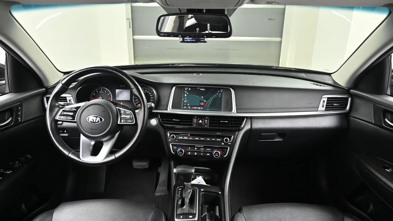 Kia K5 — miniaturë 7