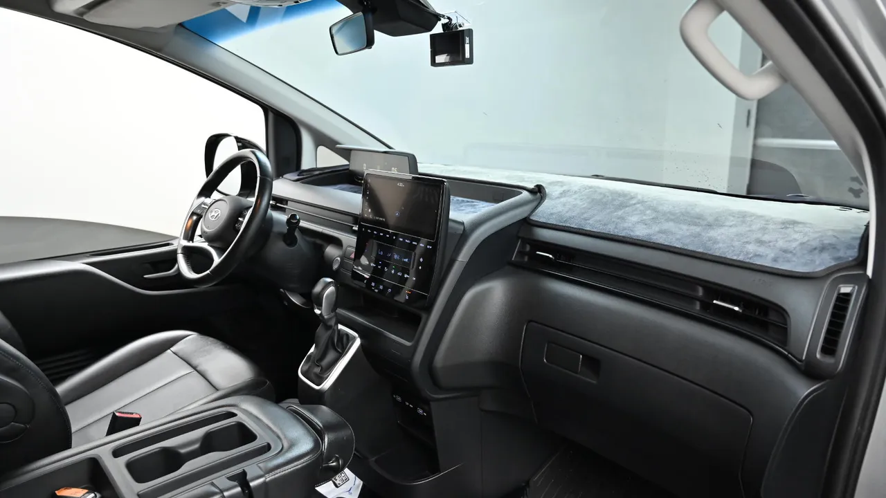 Hyundai Staria — miniaturë 23
