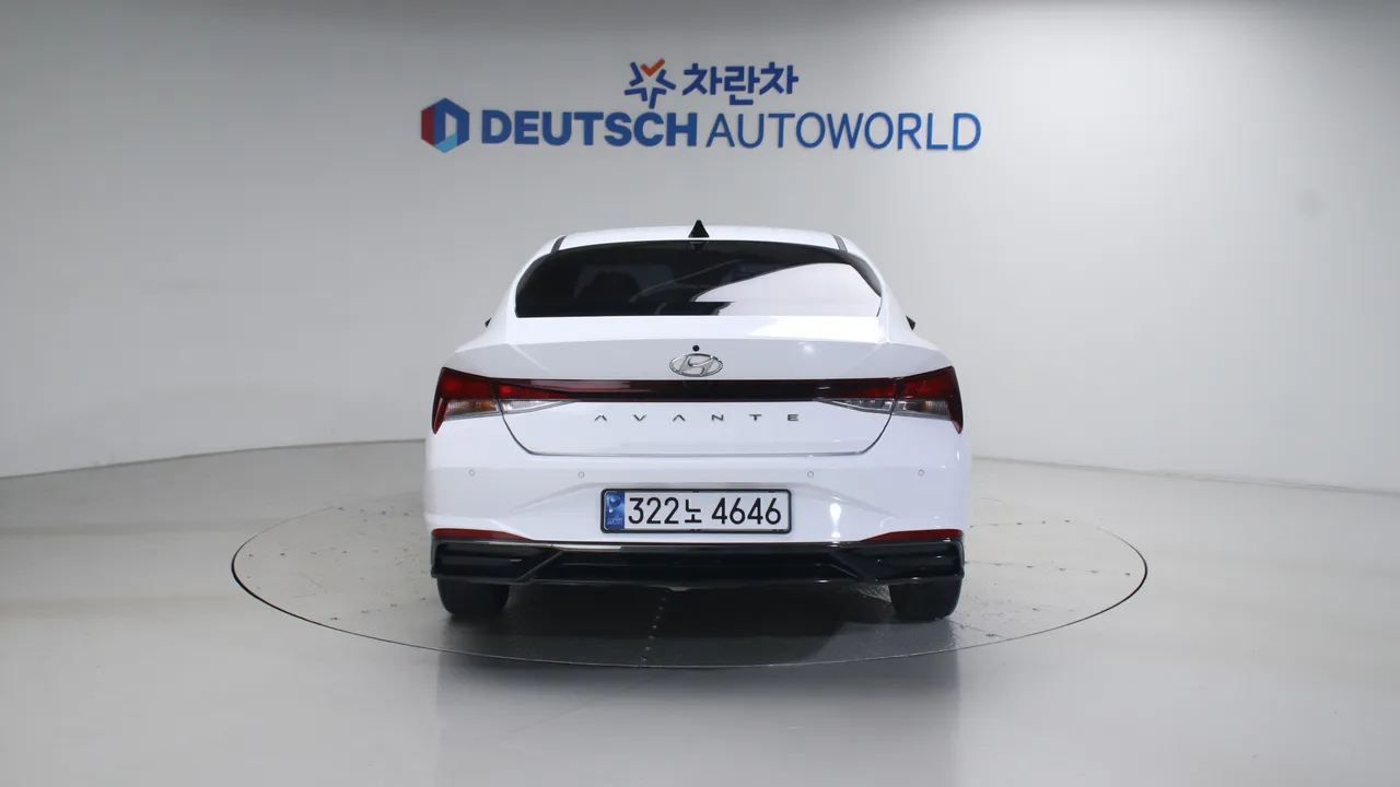 Hyundai Avante — miniaturë 4