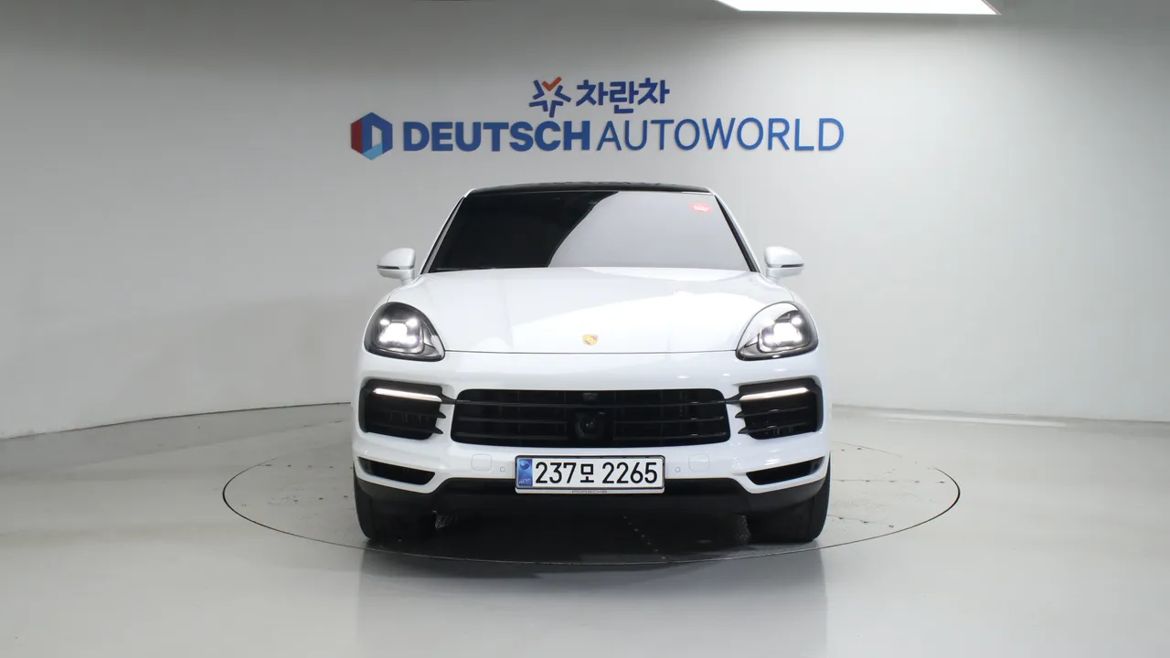 Porsche Cayenne — miniaturë 3