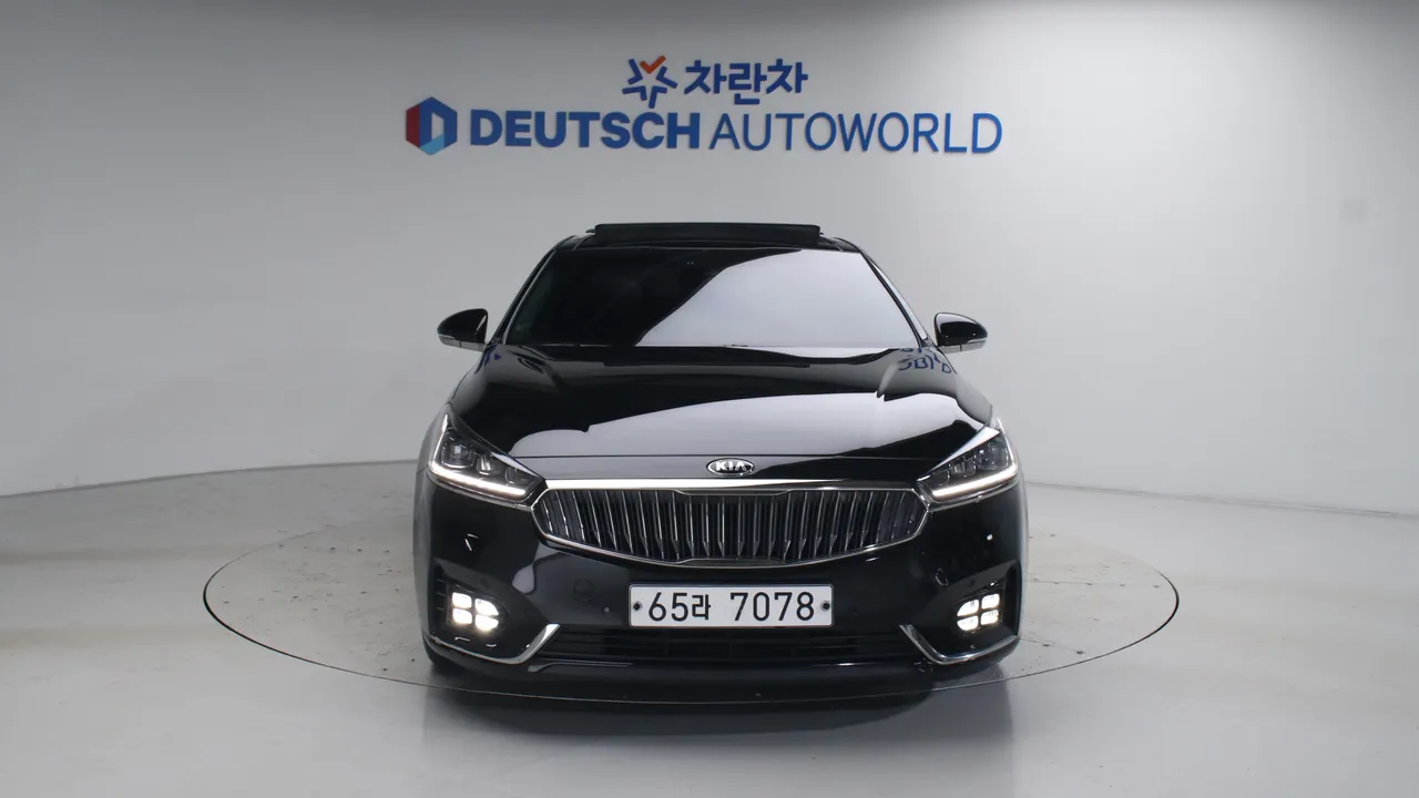 Kia K7 — miniaturë 3