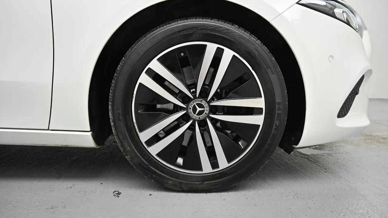 Mercedes-Benz CLA-klasse — miniaturë 5
