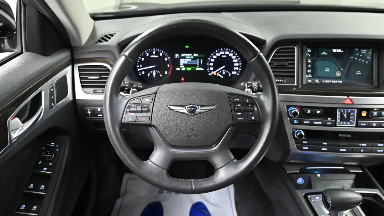 Genesis G80 — miniaturë 13