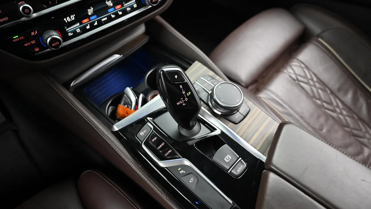 BMW 5er — miniaturë 9