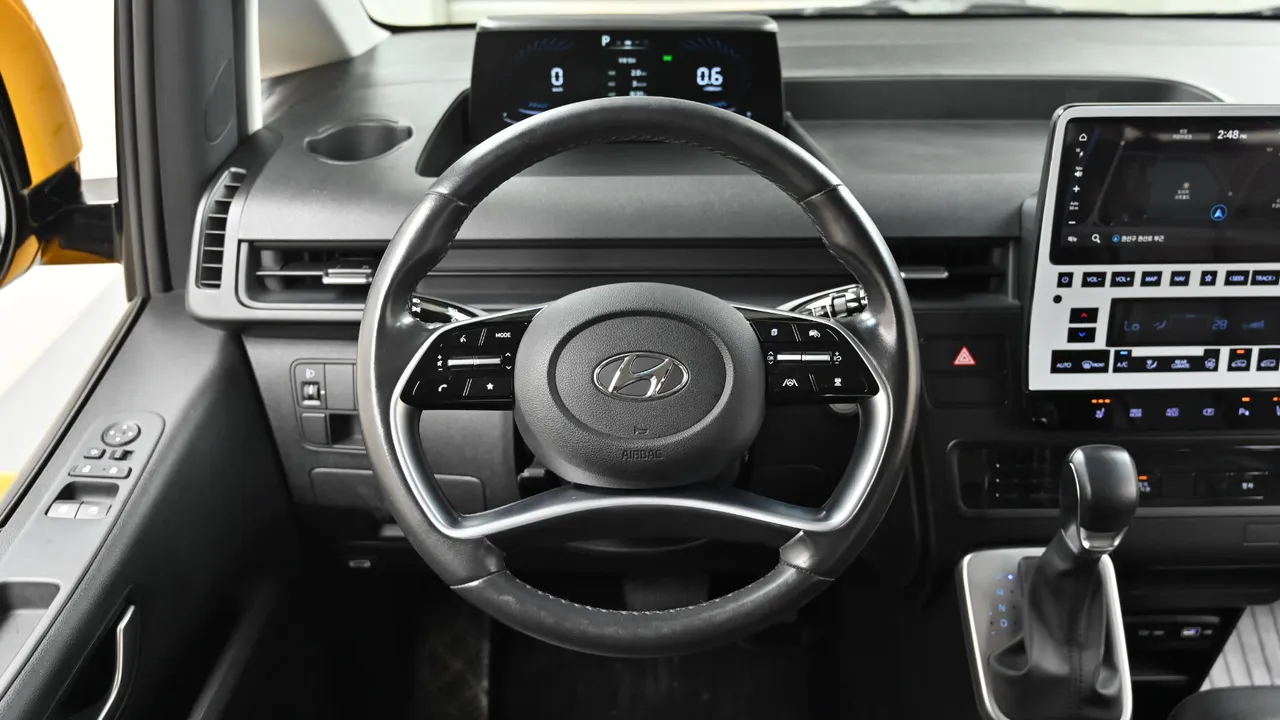 Hyundai Staria — miniaturë 13