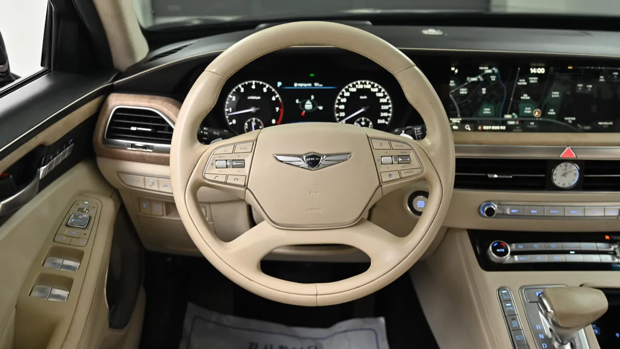 Genesis G90 — miniaturë 13