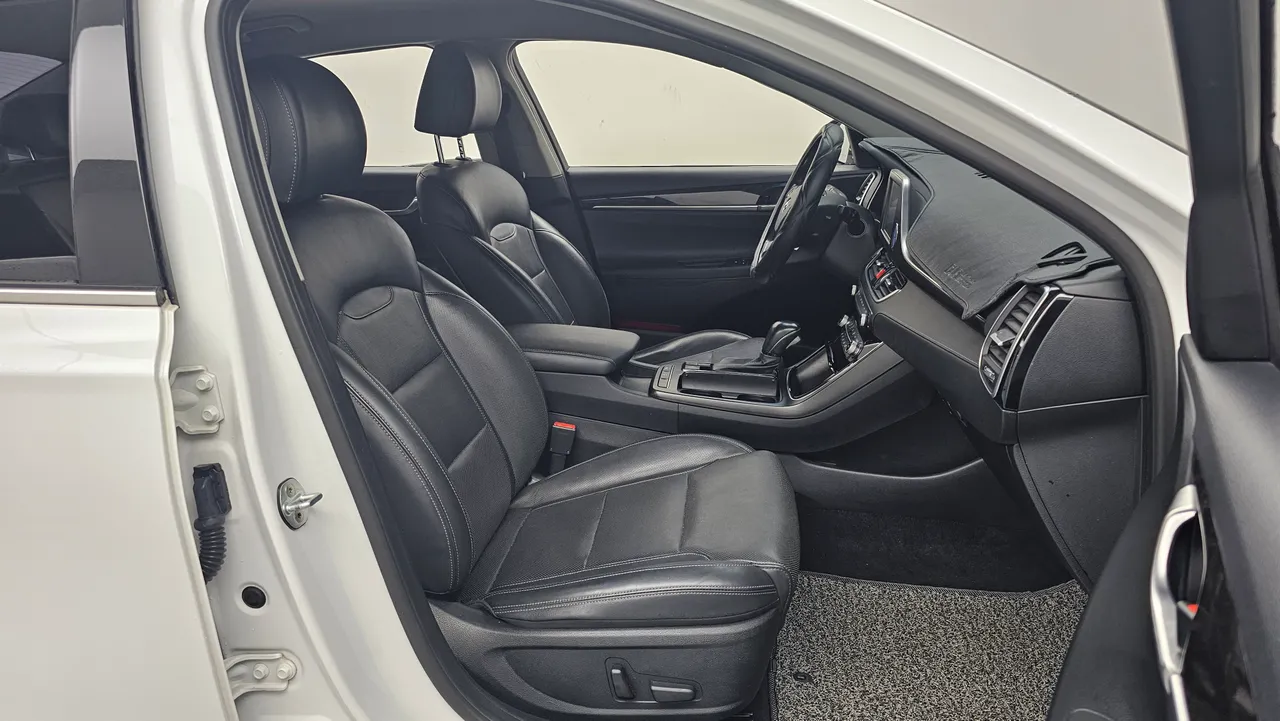 Hyundai Grandeur — miniaturë 10