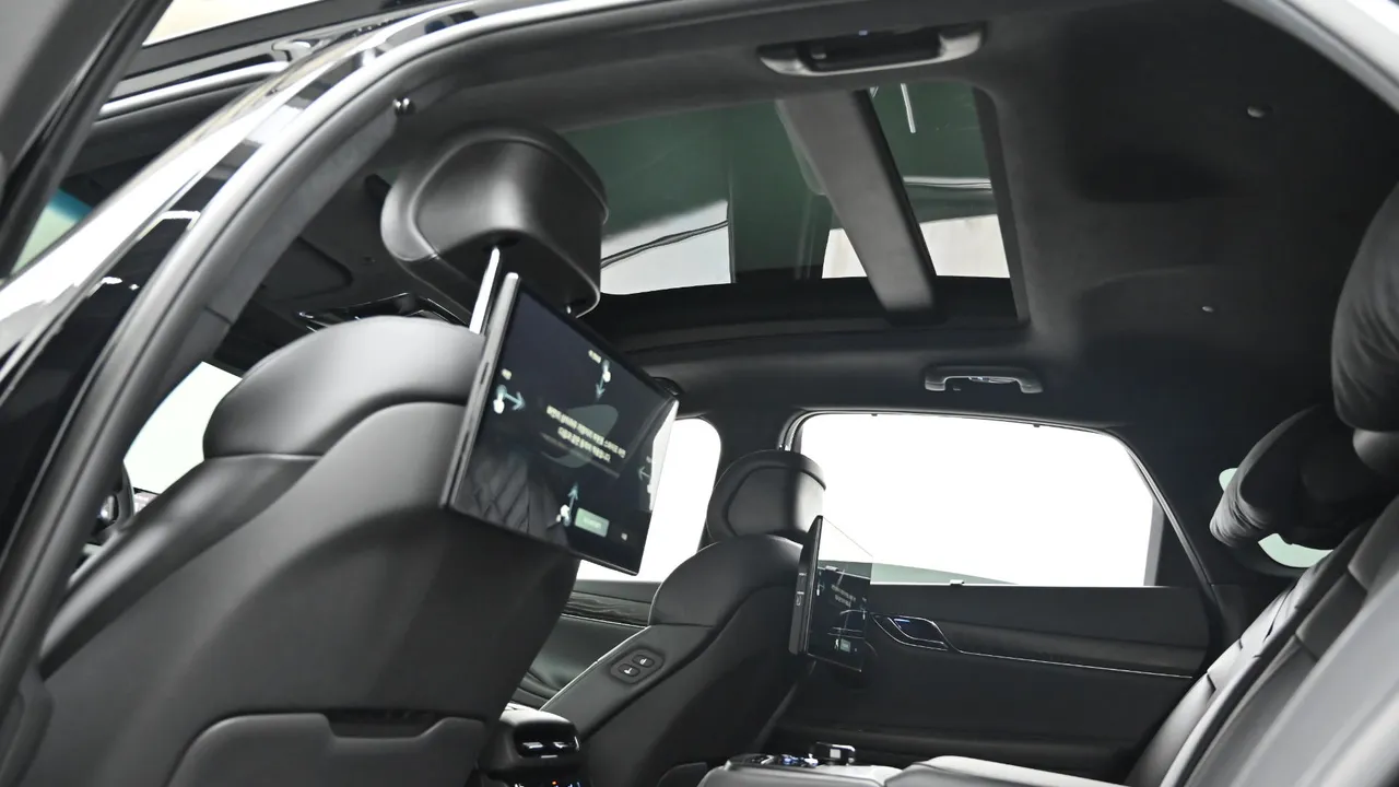 Genesis G80 — miniaturë 18