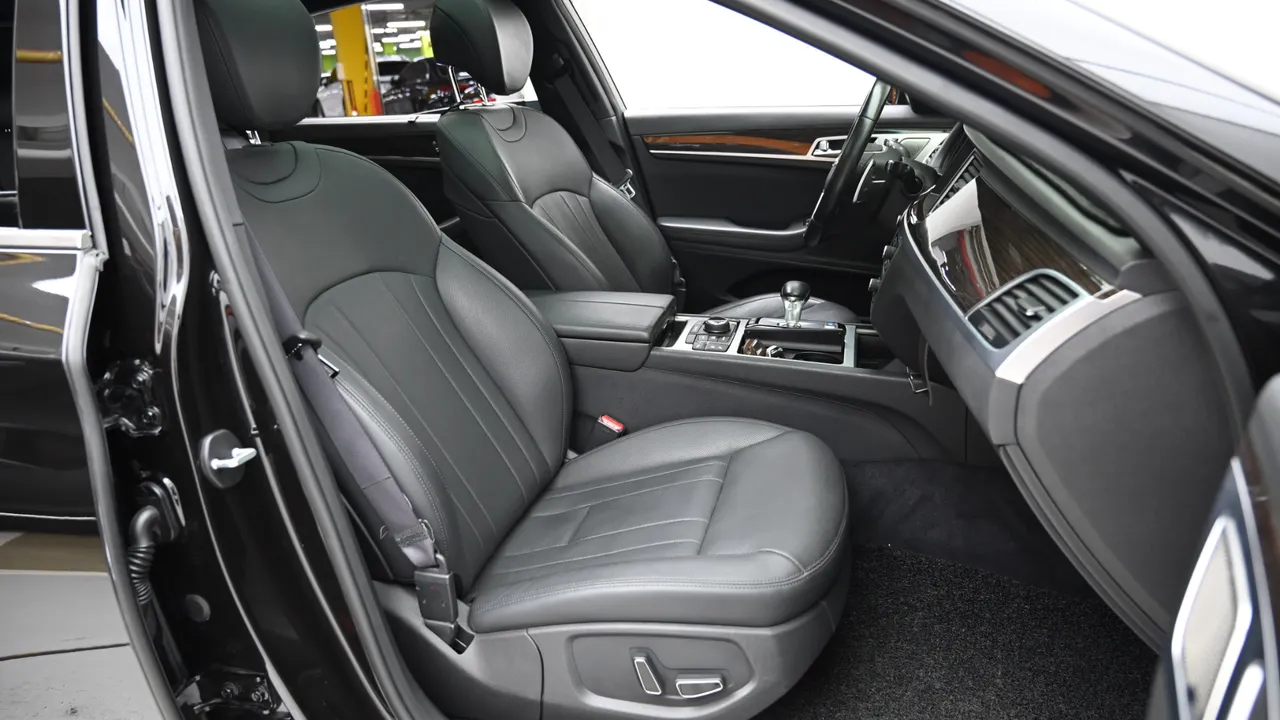 Genesis G80 — miniaturë 10