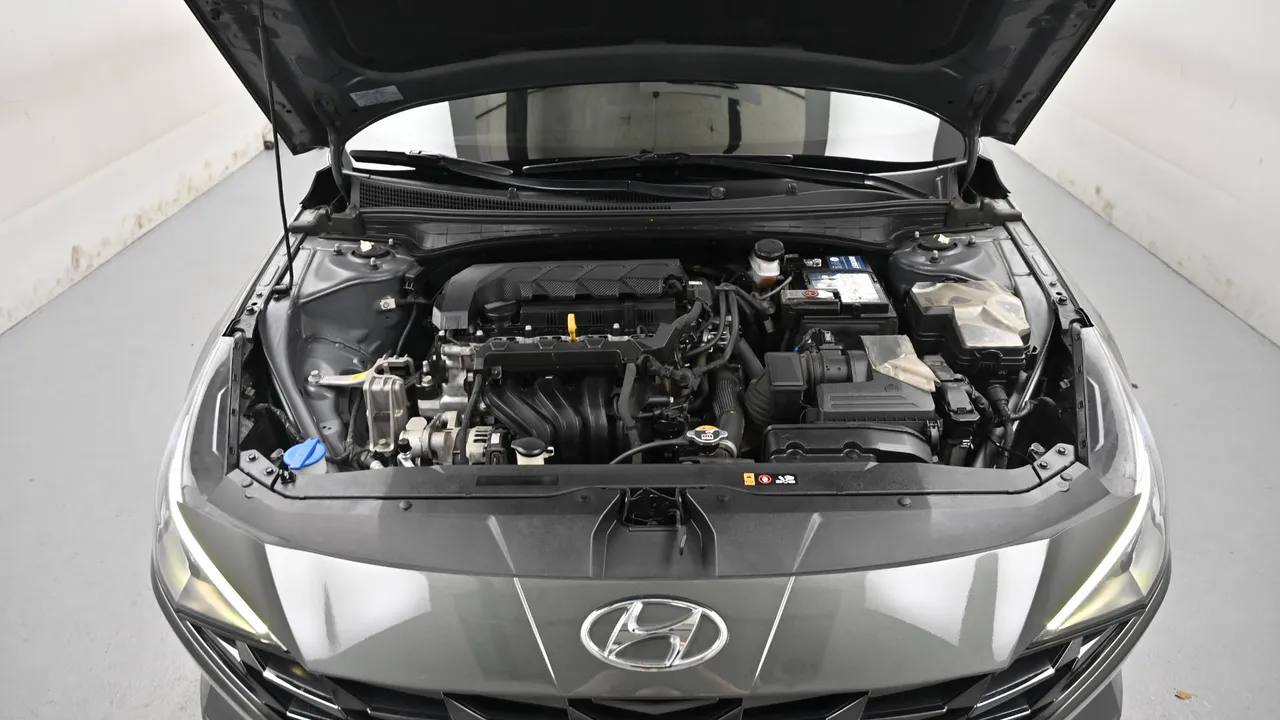 Hyundai Avante — miniaturë 6