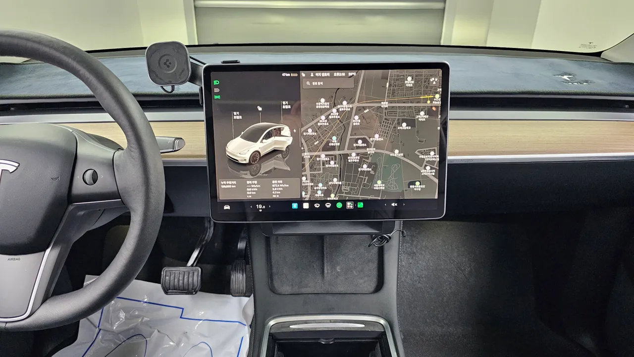 Tesla Model Y — miniaturë 14