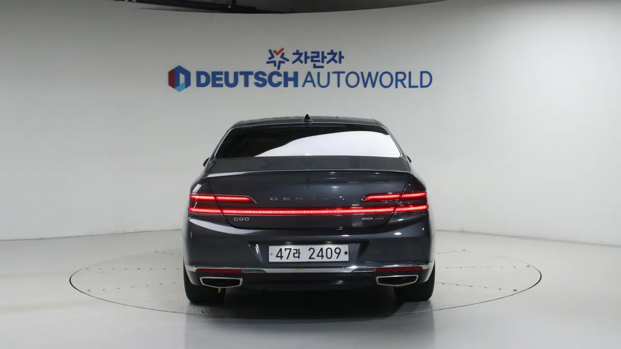 Genesis G90 — miniaturë 4