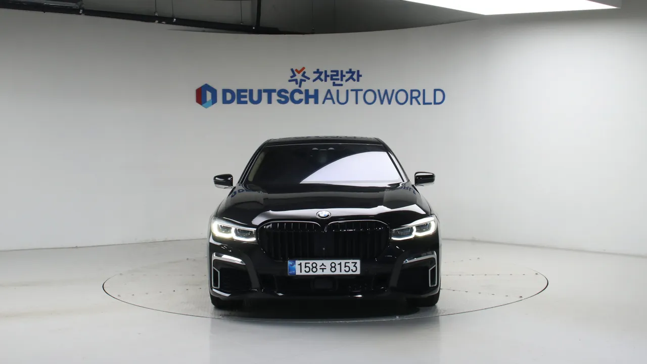 BMW 7er — miniaturë 3