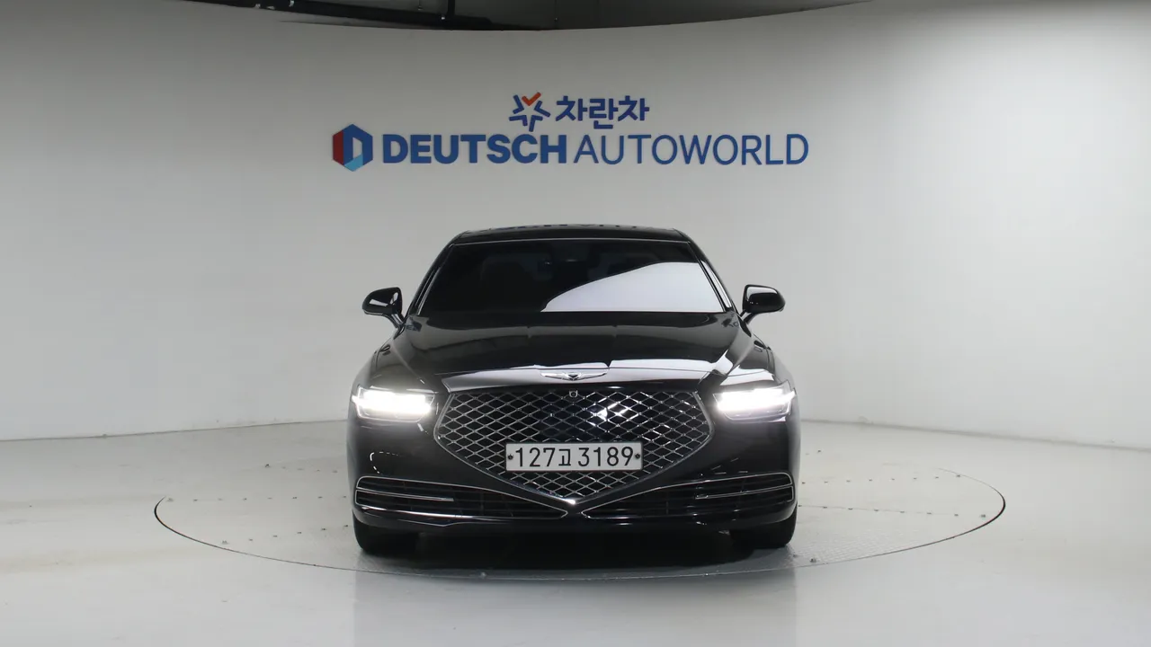 Genesis G90 — miniaturë 3