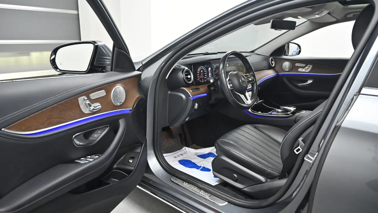 Mercedes-Benz E-klasse — miniaturë 11