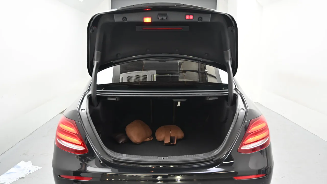 Mercedes-Benz E-klasse — miniaturë 20