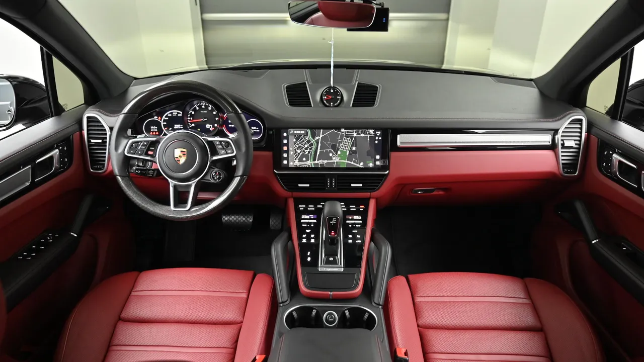 Porsche Cayenne — miniaturë 23