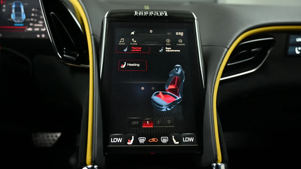 Ferrari Roma — miniaturë 26