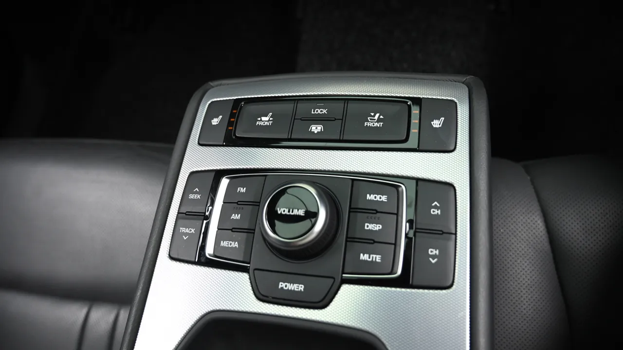 Genesis G80 — miniaturë 16